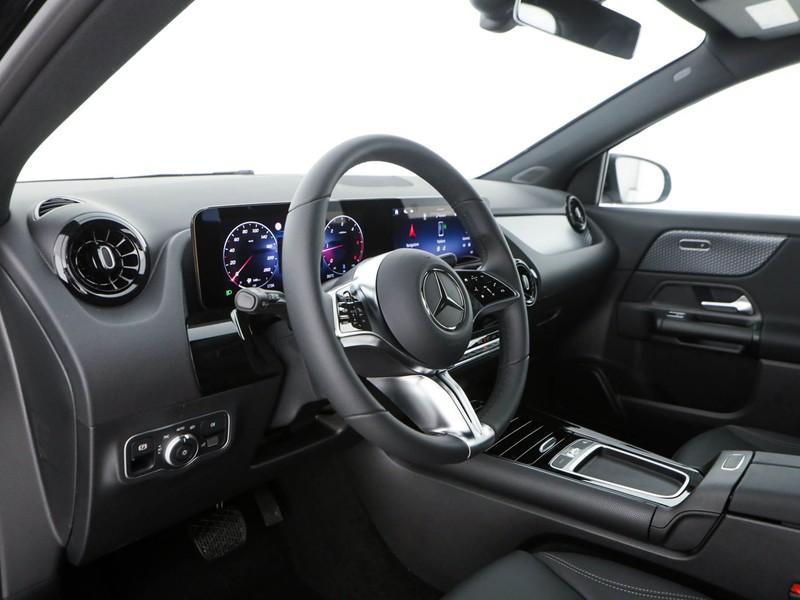 Mercedes GLA 180 d advanced auto
