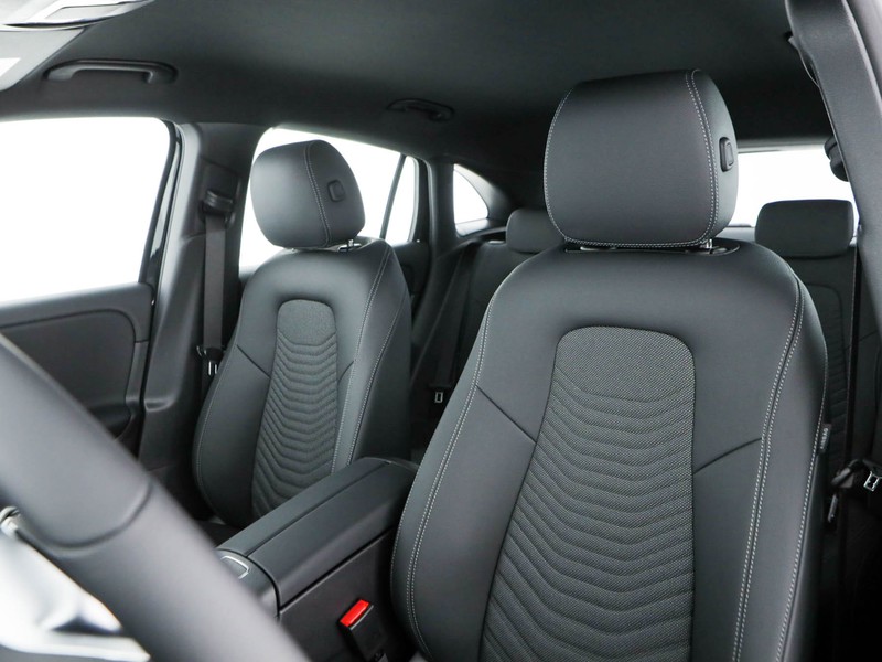Mercedes GLA 180 d advanced auto