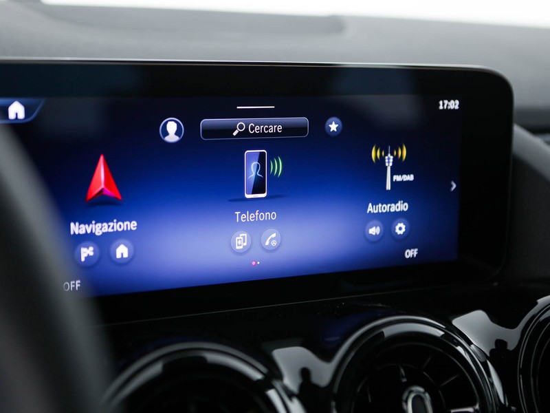 Mercedes GLA 180 d advanced auto