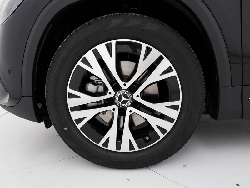 Mercedes GLA 180 d progressive advanced auto