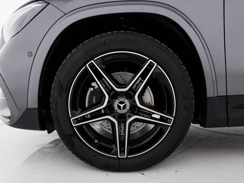 Mercedes GLA 200 d amg line advanced plus 4matic auto