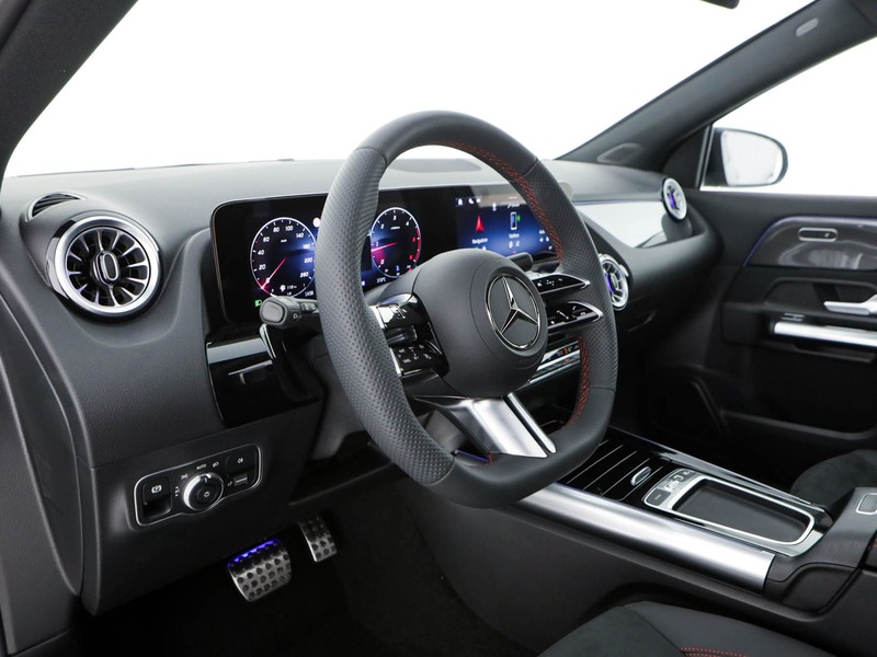 Mercedes GLA 200 d amg line advanced plus 4matic auto