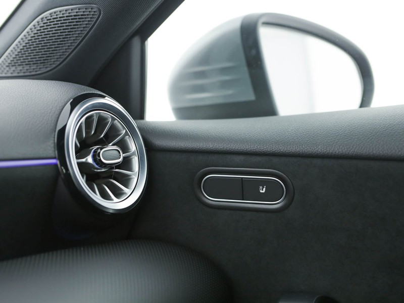Mercedes Classe A 200 amg line advanced plus auto