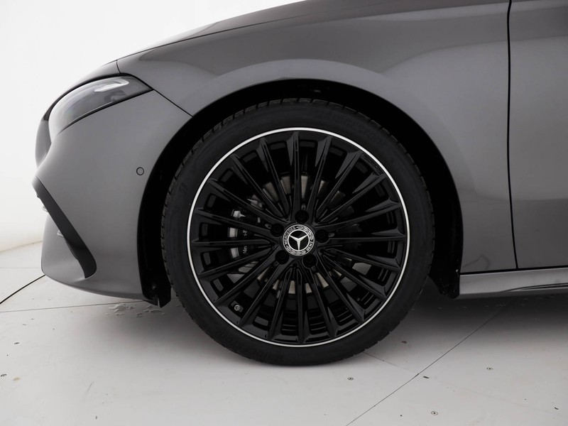 Mercedes Classe A 180 d amg line advanced plus auto
