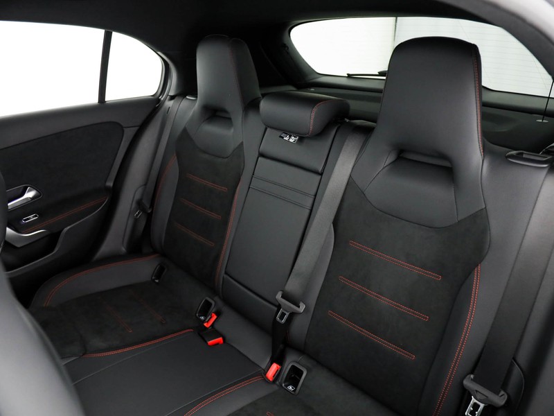 Mercedes Classe A 180 d amg line advanced plus auto