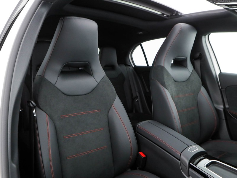 Mercedes Classe A 180 d amg line advanced plus auto