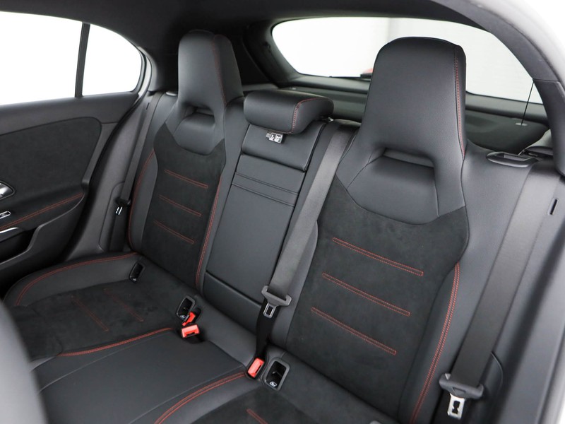 Mercedes Classe A 180 d amg line advanced plus auto