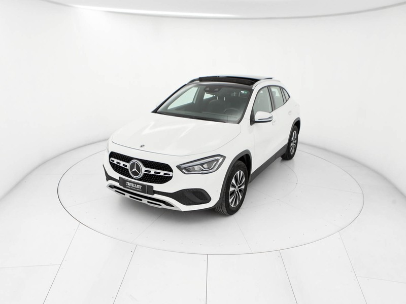 Mercedes GLA 180 d sport auto