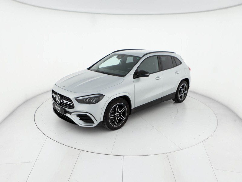 Mercedes GLA 180 d amg line advanced plus auto