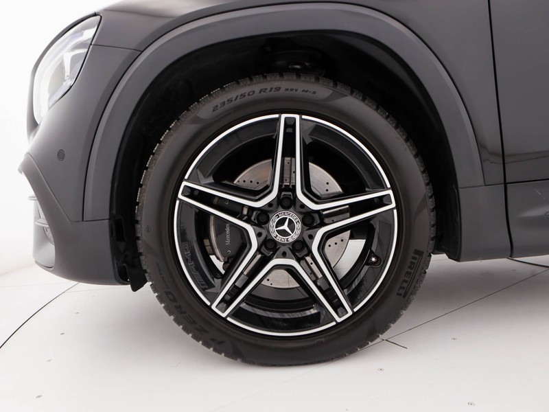 Mercedes GLB 200 d premium auto