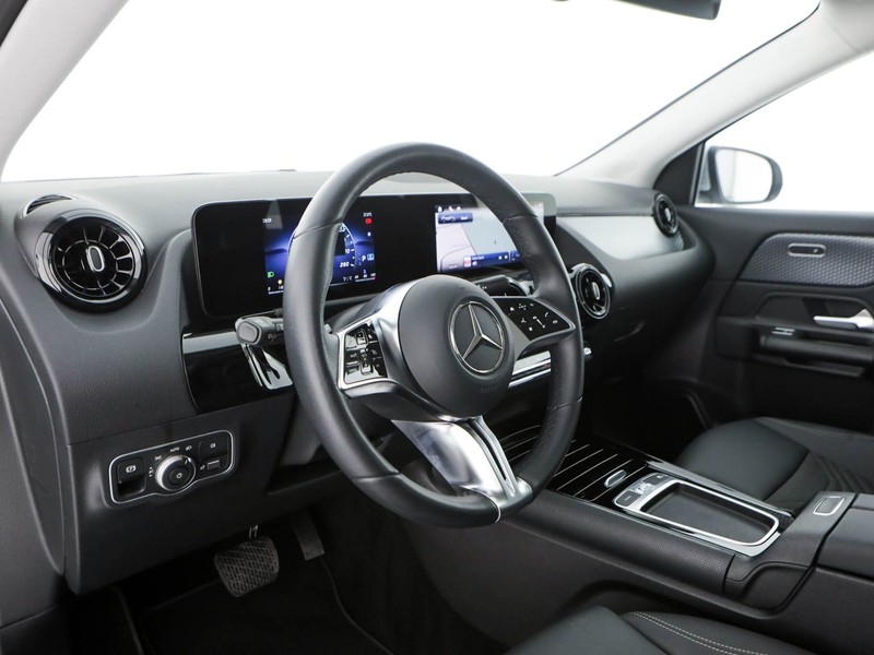 Mercedes GLA 180 d advanced auto
