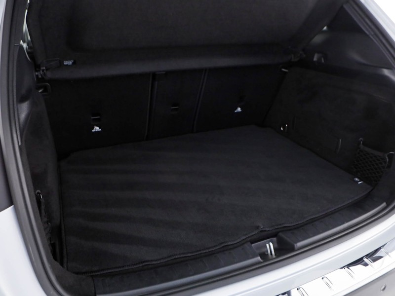 Mercedes GLA 180 d advanced auto