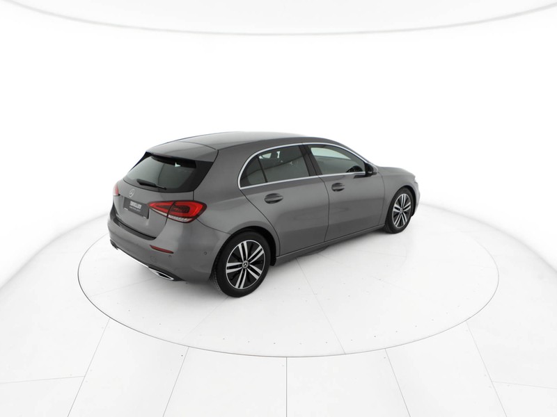 Mercedes Classe A 180 d sport auto diesel grigio