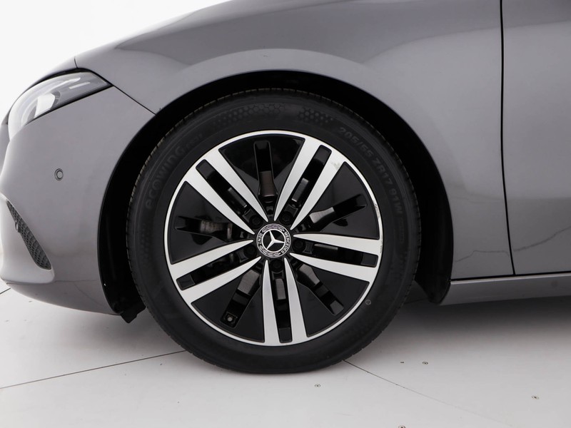 Mercedes Classe A 180 d sport auto diesel grigio