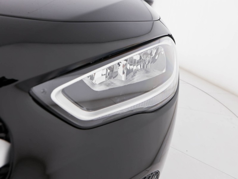 Mercedes GLA 180 d business auto diesel nero