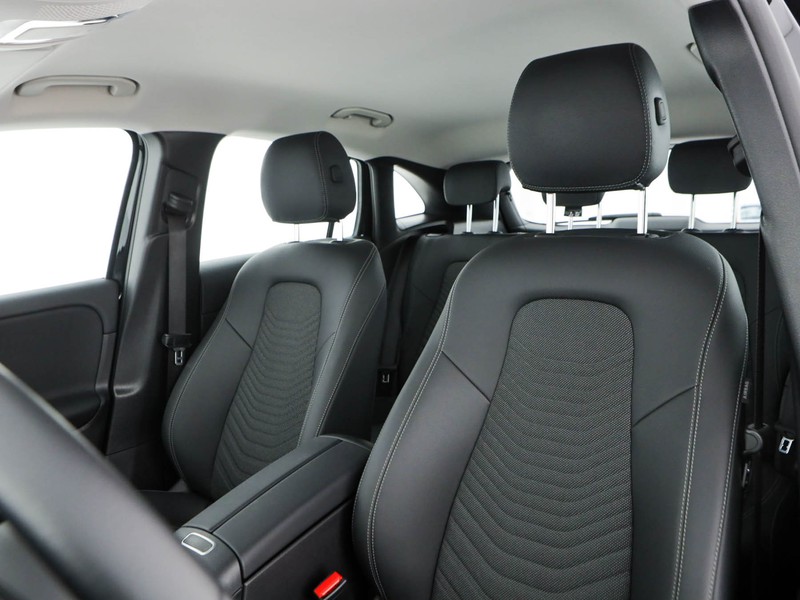 Mercedes GLA 180 d business auto diesel nero