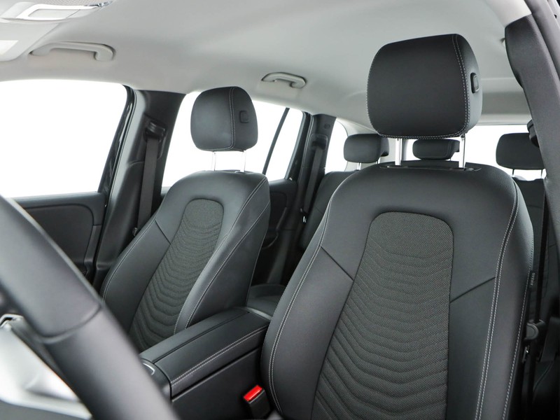 Mercedes GLB 180 d progressive advanced auto