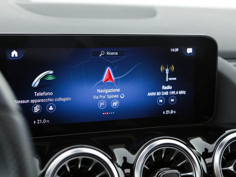 Mercedes GLA 200 d premium 4matic auto diesel argento