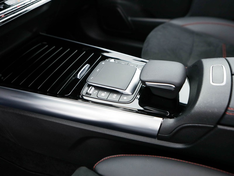 Mercedes GLA 200 d premium 4matic auto diesel argento