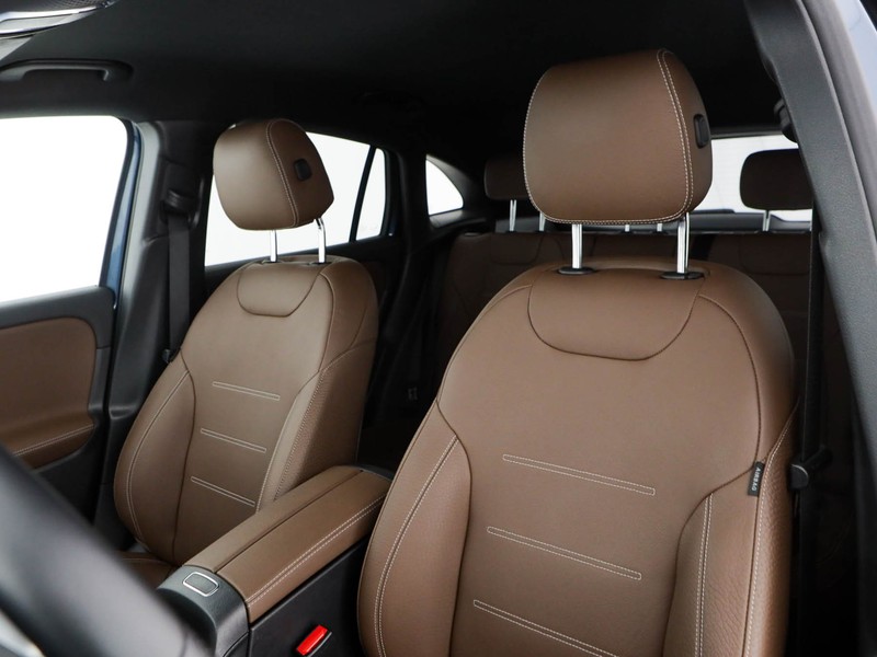Mercedes GLA 250 e phev (eq-power) premium auto