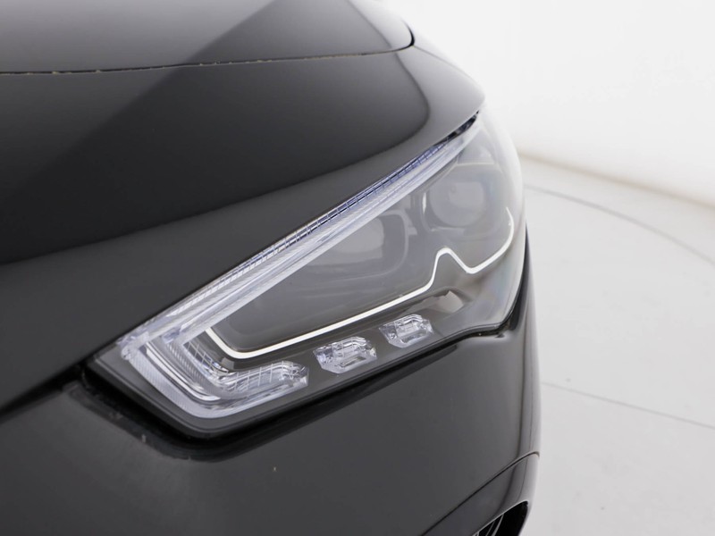 Mercedes CLA Coupè Coup 250 e Plug-in hybrid  nero