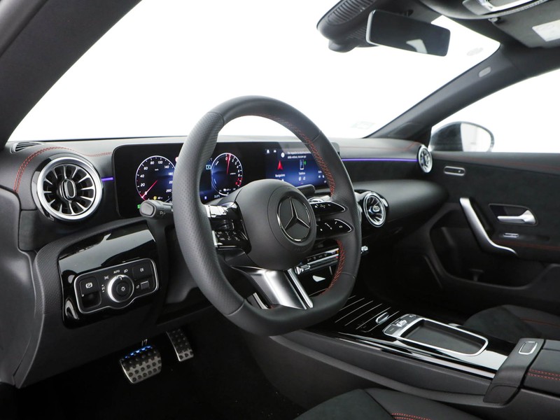 Mercedes CLA Coupè Coup 250 e Plug-in hybrid  nero