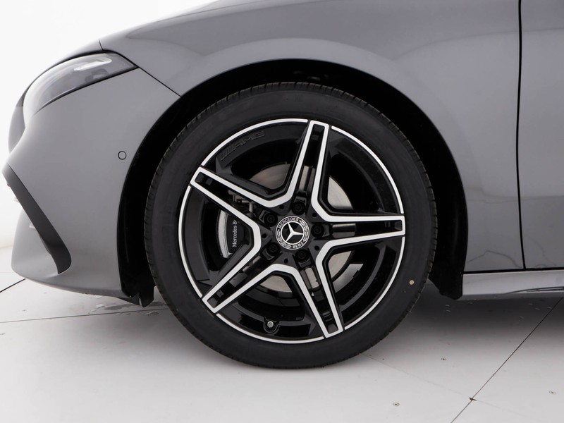 Mercedes Classe A 180 d amg line advanced plus auto