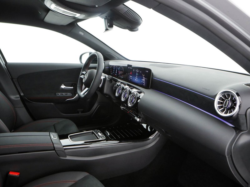 Mercedes Classe A 180 d amg line advanced plus auto