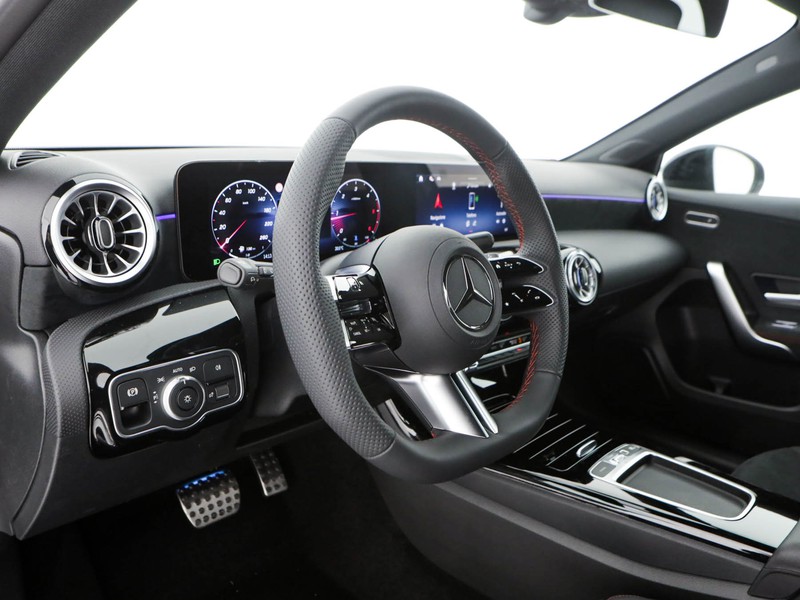 Mercedes Classe A 180 d amg line advanced plus auto
