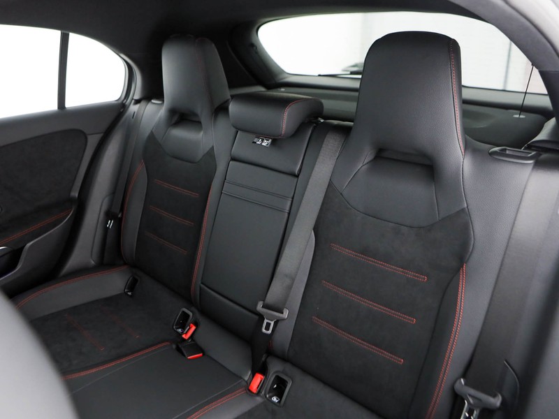 Mercedes Classe A 180 d amg line advanced plus auto