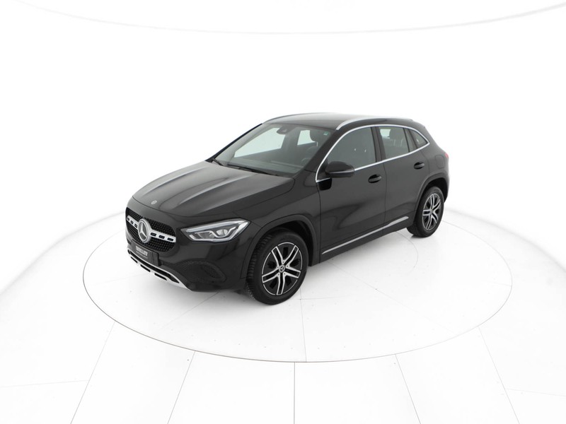 Mercedes GLA 180 d sport plus auto diesel nero