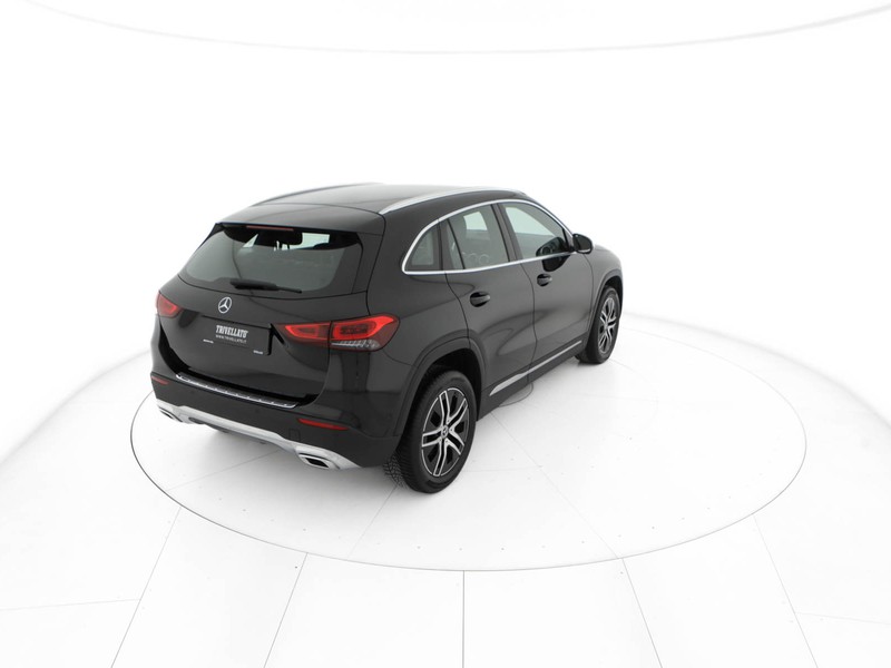 Mercedes GLA 180 d sport plus auto diesel nero