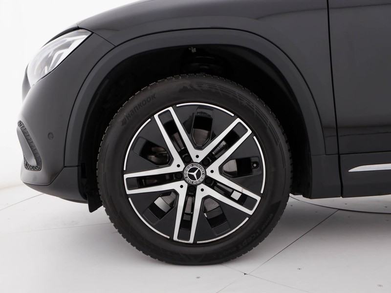 Mercedes GLA 180 d sport plus auto diesel nero