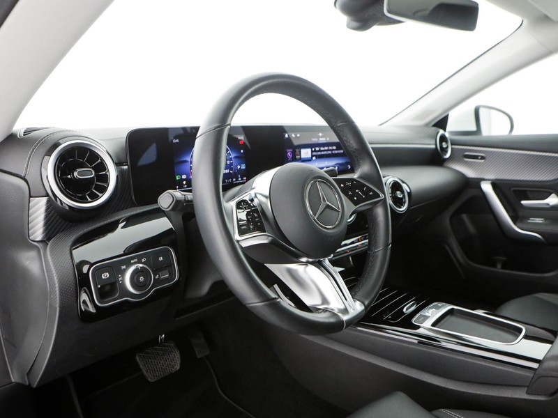Mercedes CLA Shooting Brake  180 d progressive advanced auto