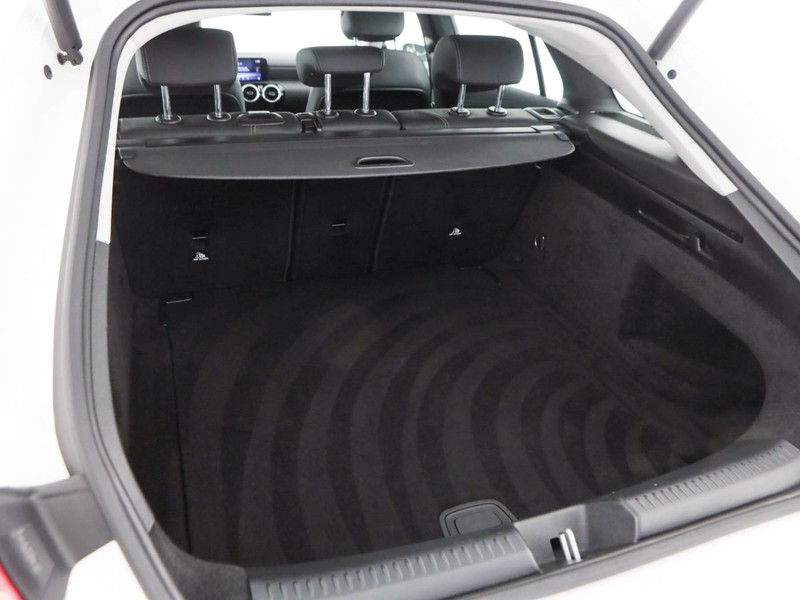 Mercedes CLA Shooting Brake  180 d progressive advanced auto