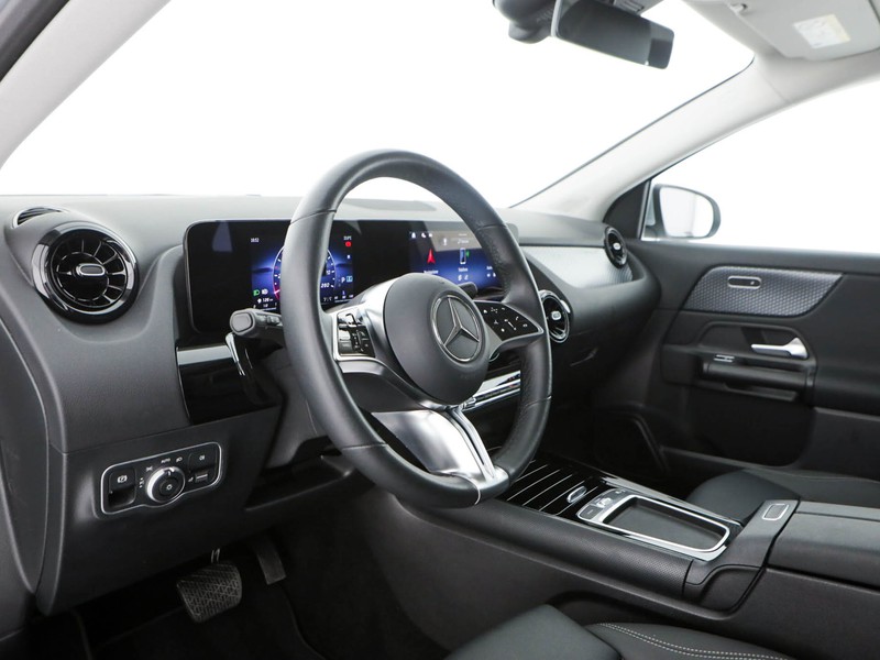 Mercedes GLA 180 d advanced auto