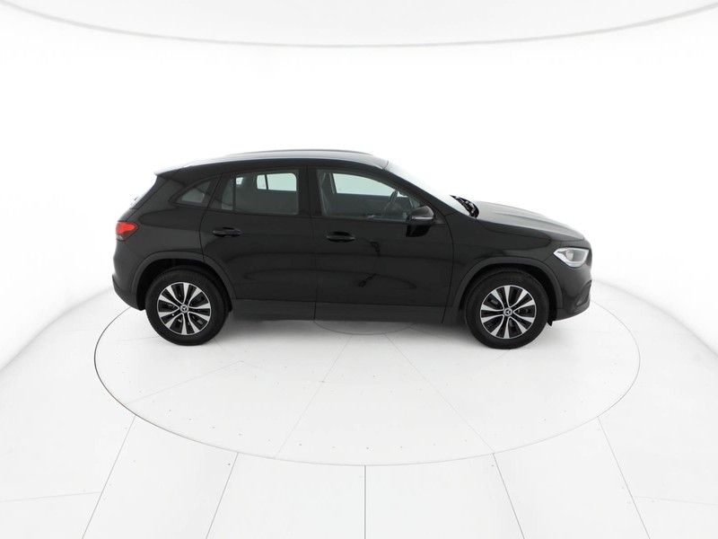 Mercedes GLA 180 d executive auto diesel nero