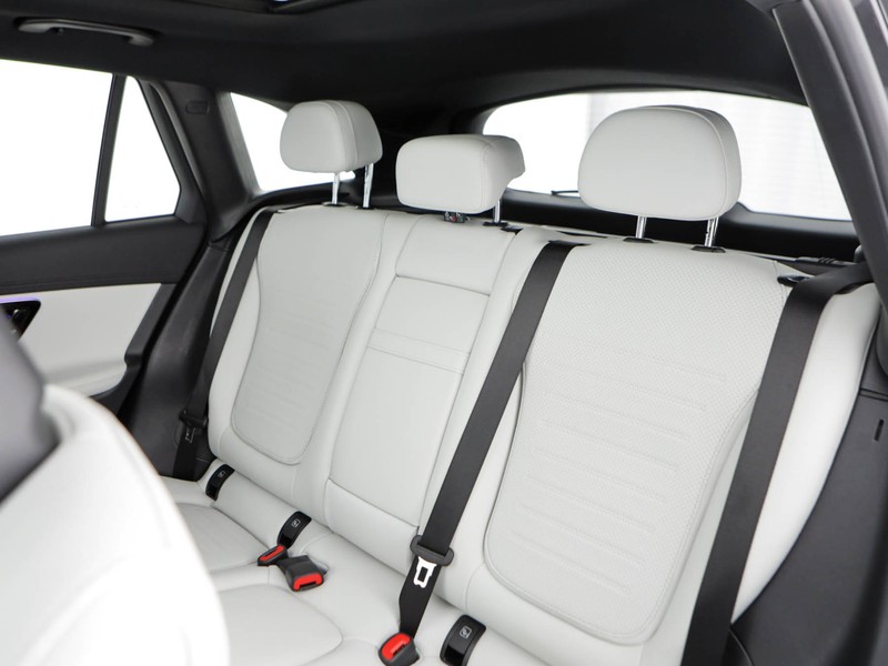 Mercedes GLC 300 de phev amg line premium plus 4matic auto
