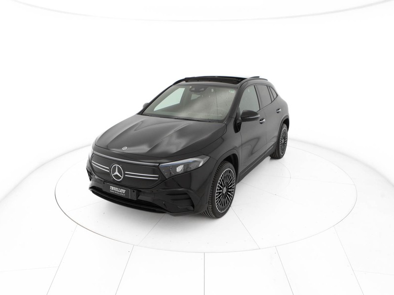 Mercedes EQA 300 Premium Plus 4matic elettrica nero
