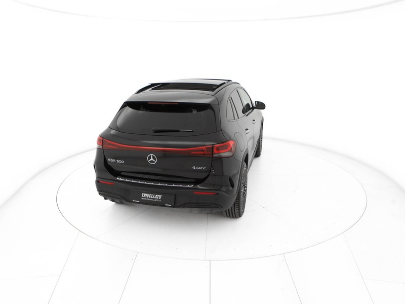 Mercedes EQA 300 Premium Plus 4matic elettrica nero