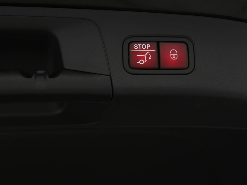 Mercedes EQA 300 Premium Plus 4matic elettrica nero