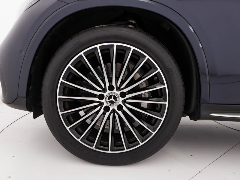 Mercedes GLC 220 d amg line premium plus 4matic auto ibrido blu/azzurro