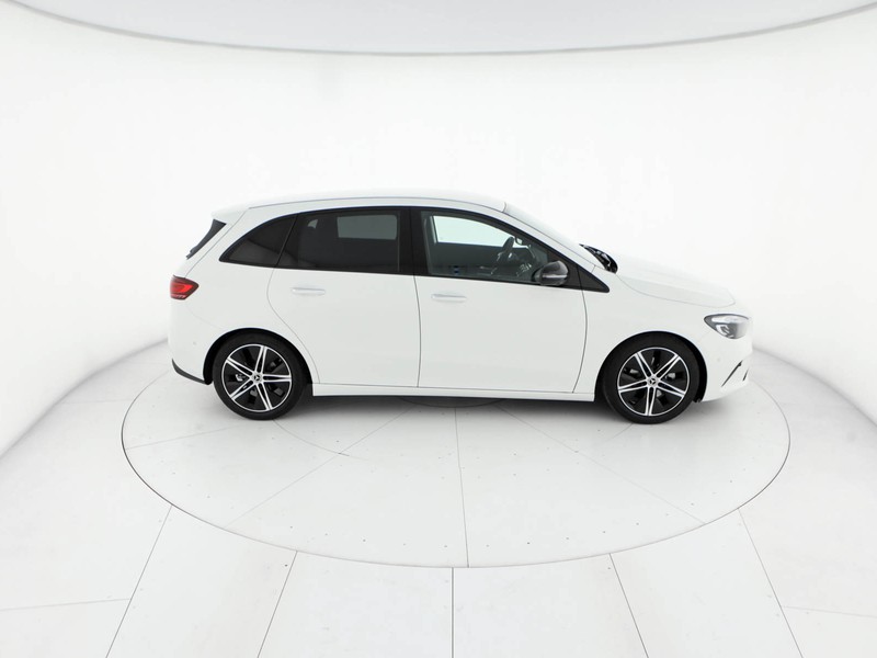 Mercedes Classe B 180 d street edition auto diesel bianco