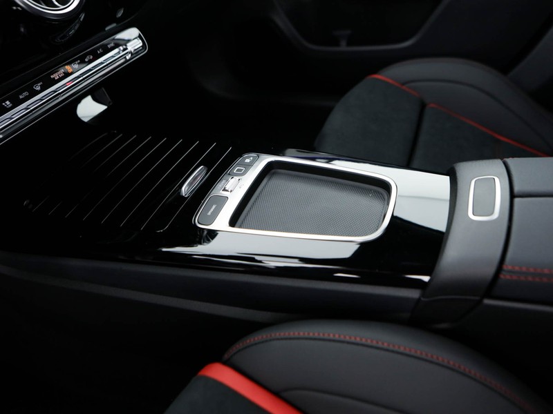 AMG Classe A a amg 35 premium amg 4matic auto benzina bianco