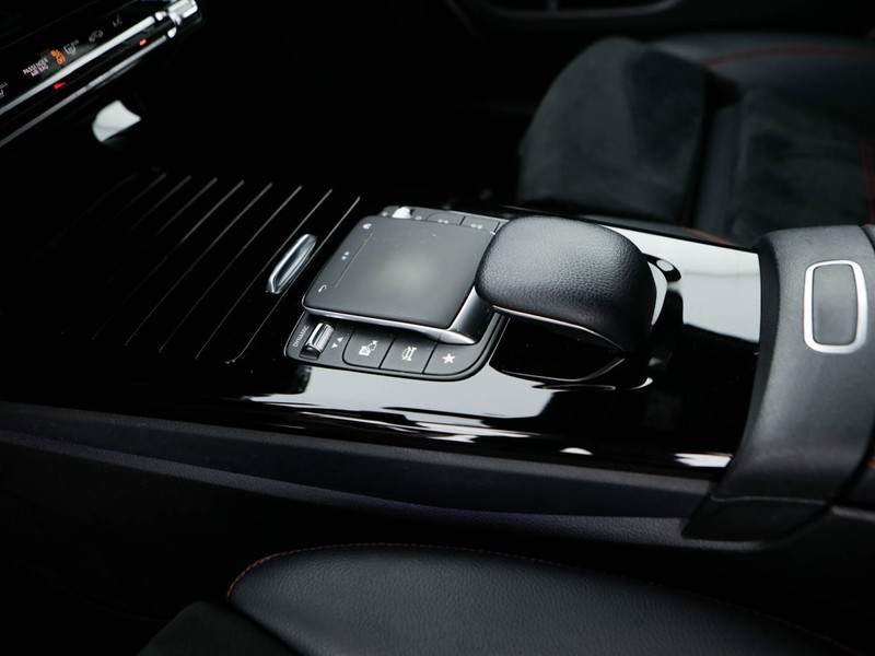 Mercedes Classe A 180 d premium auto diesel nero