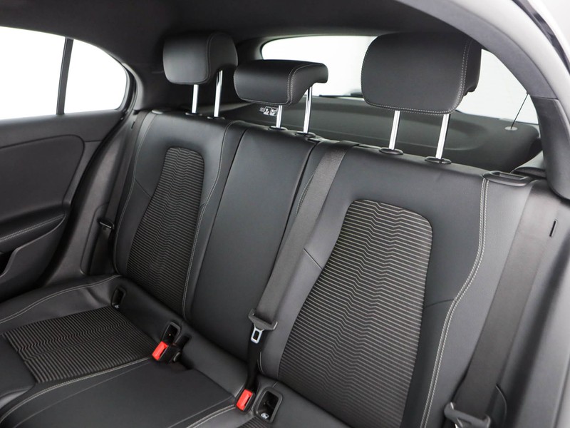 Mercedes Classe A 180 d sport auto diesel nero