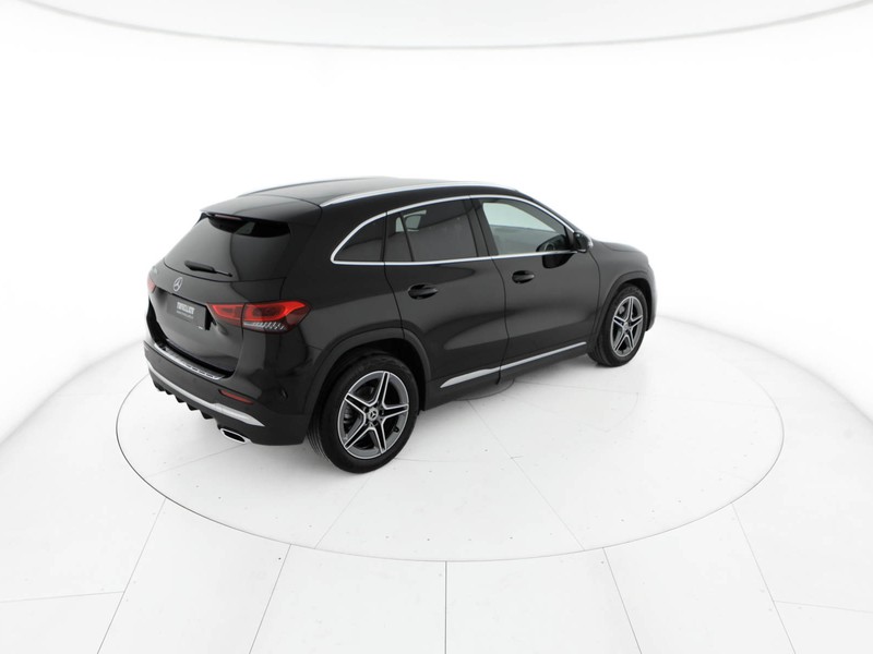 Mercedes GLA 200 d premium auto diesel nero