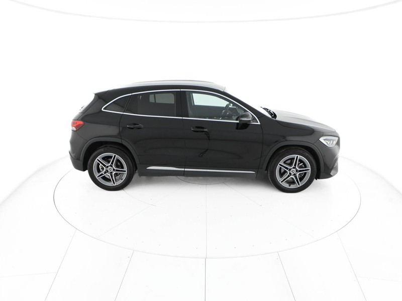 Mercedes GLA 200 d premium auto diesel nero