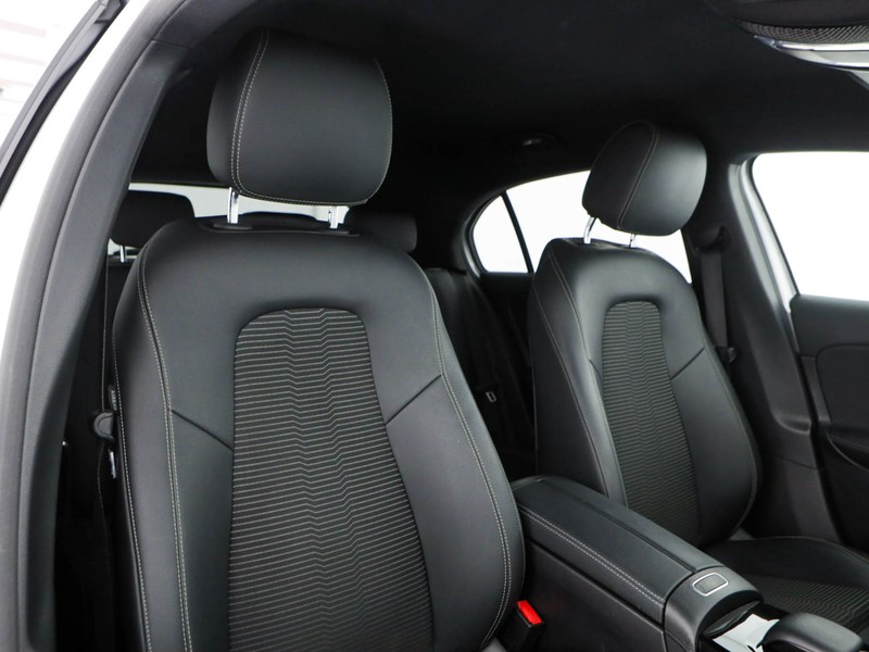 Mercedes Classe A 180 d sport auto diesel argento