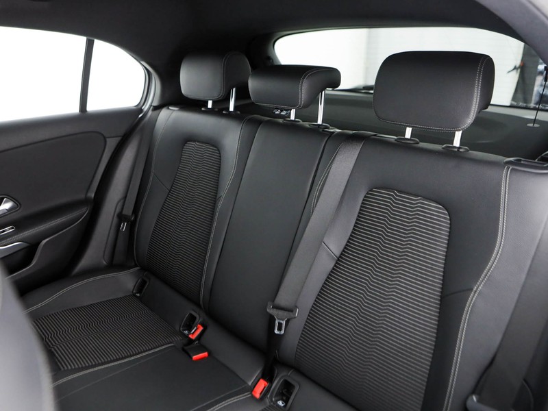 Mercedes Classe A 180 d sport auto diesel argento